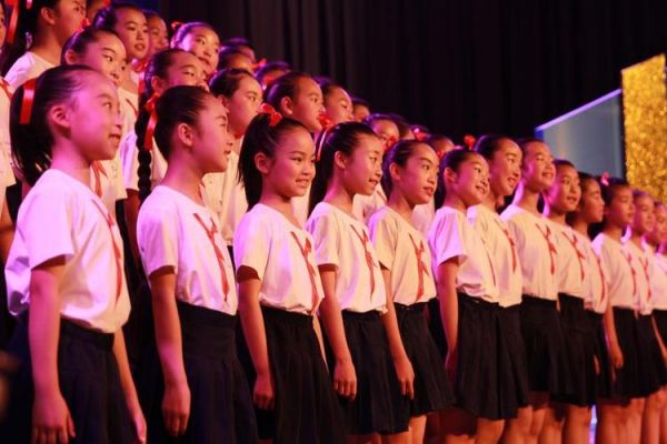 2013年四川中小学生合唱比赛（2013年四川中小学生合唱比赛视频）